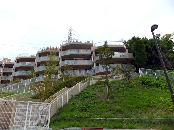 バースシティ溝の口エアーズの外観