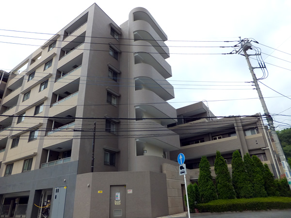 溝の口パークホームズ2番館の外観