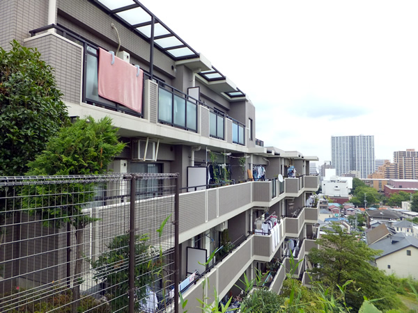 トーシンヒルズ溝の口の外観