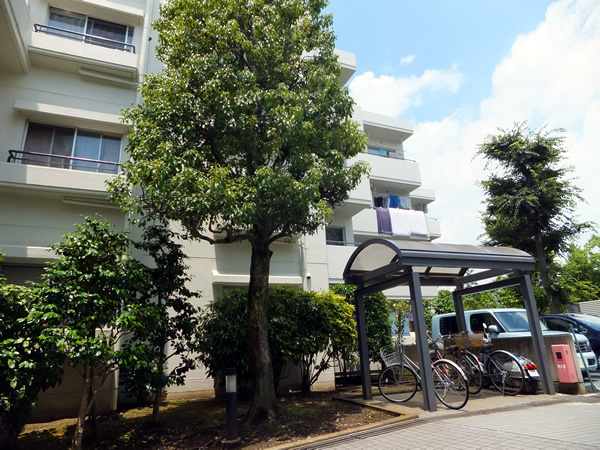 アステリア青葉台の外観