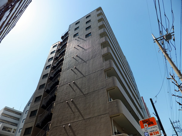 横浜平沼ダイカンプラザ2号館の外観