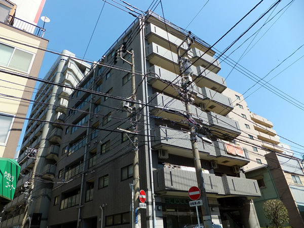 リブゼ横浜平沼モールの外観