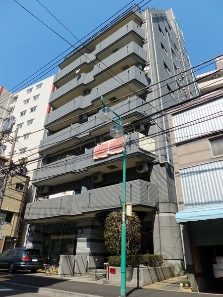 リブゼ横浜平沼モールの外観