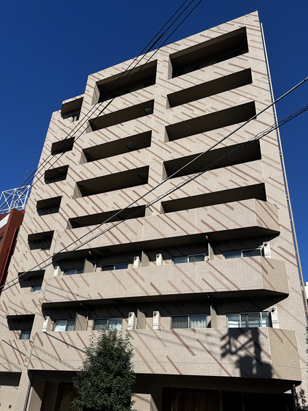 PREMIUM CUBE G 北新宿の外観