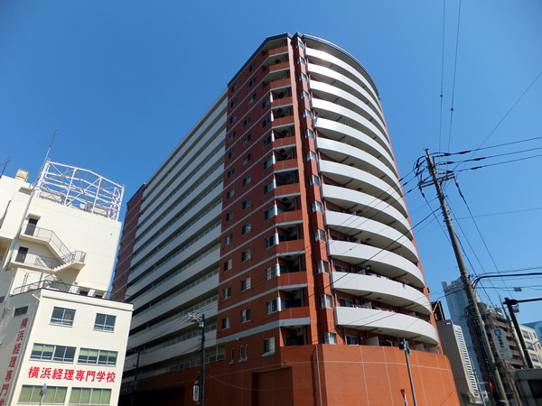 ロワール横浜レムナンツの外観