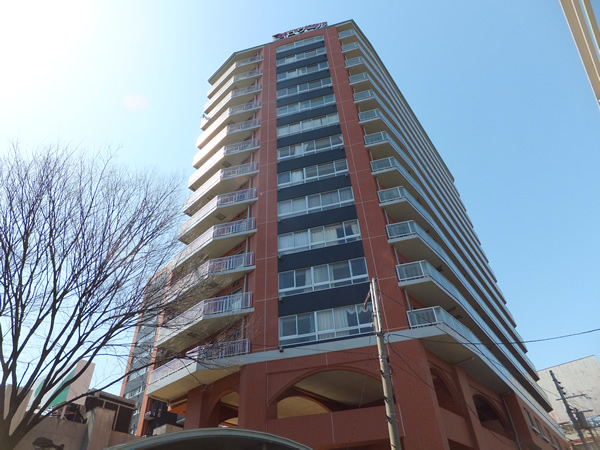 ロワール横浜レムナンツの外観