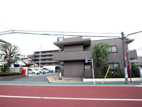 等々力緑地西ガーデンハウスの外観