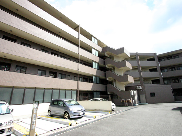 等々力緑地西ガーデンハウスの外観