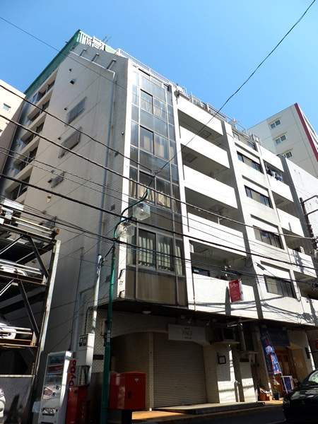 横浜ユニハイムビルの外観