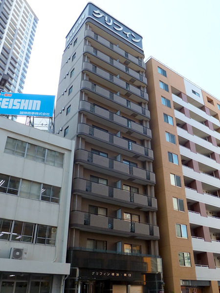 グリフィン横浜東口の外観