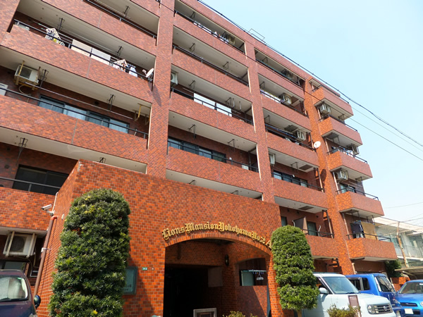 ライオンズマンション横浜第2A館の外観