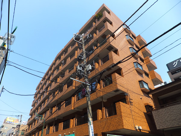 ライオンズマンション横浜駅東の外観