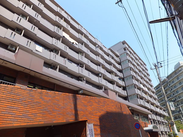 モンテベルデ横浜の外観