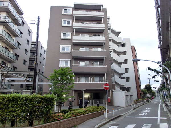 エクセレントシティ武蔵新城アクトラージュの外観