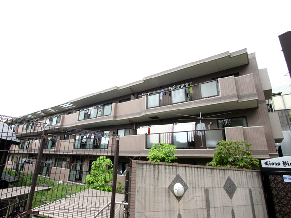 ライオンズビュー生田の杜の外観