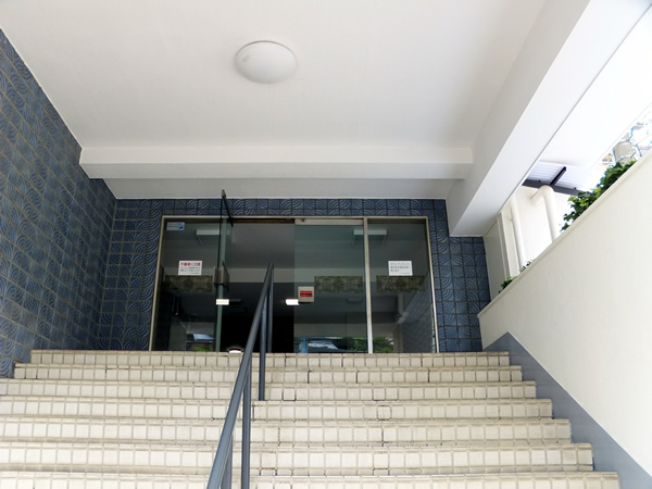 ハイネス落合の外観