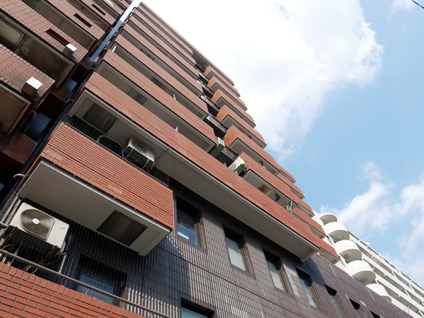 ライオンズステーションプラザ大塚第2の外観