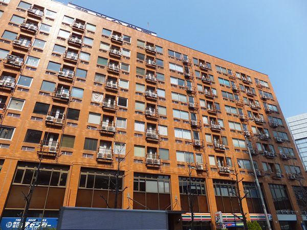 スカイメナー横浜の外観