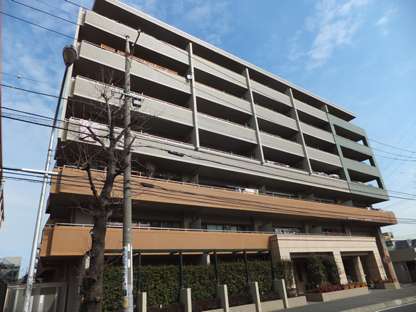 クレストフォルム綱島ガーデンコートの外観