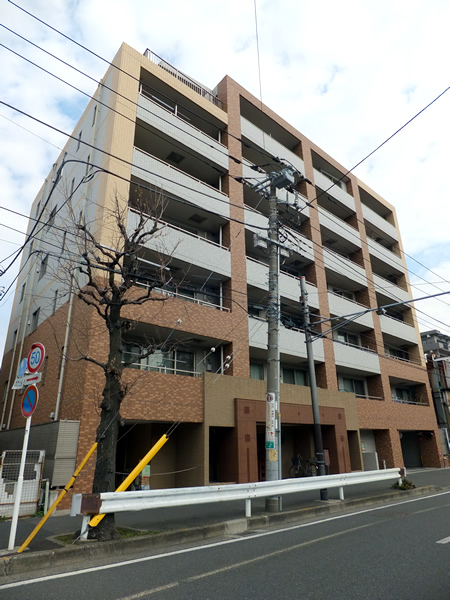 リベール綱島フリーディアの外観