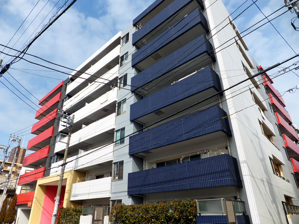 ヒューマンスクエア綱島の外観