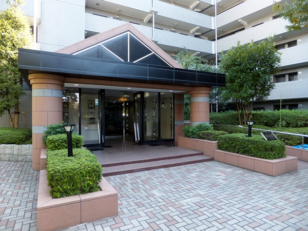 エンゼルパークハイツ綱島2番館の外観