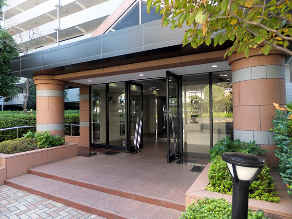 エンゼルパークハイツ綱島1番館の外観