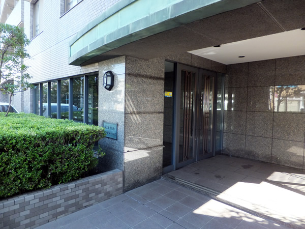 大倉山北パークホームズの外観