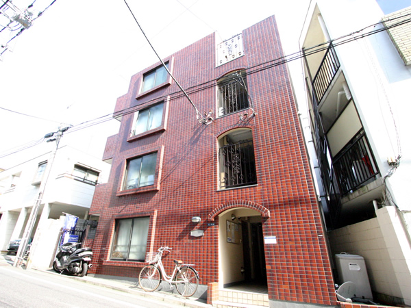 メゾンドコメートの外観