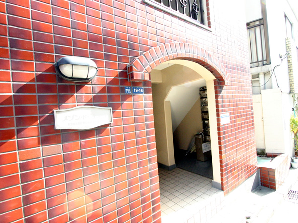 メゾンドコメートの外観