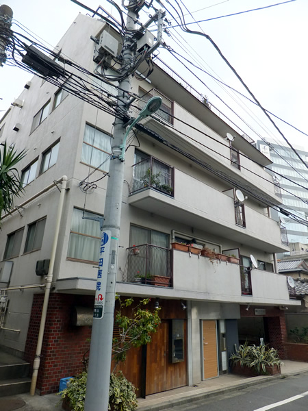 南青山ロータリーマンションの外観