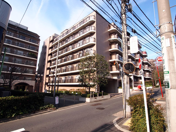 インペリアル南麻布コート&サテライトの外観