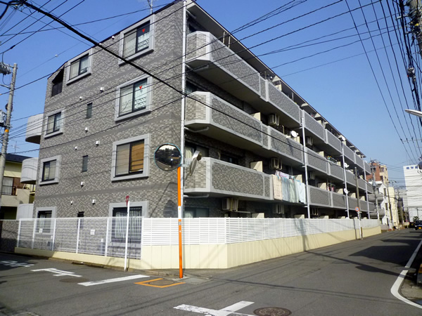 クレアール中央林間の外観