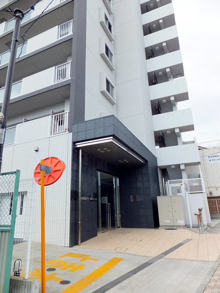 センチュリー秦野の外観