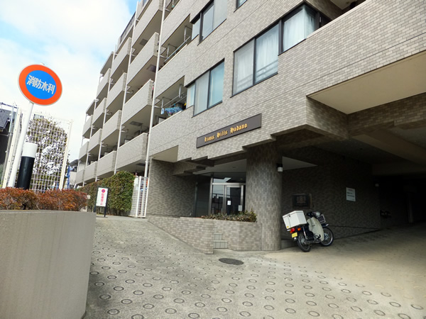 ライオンズヒルズ秦野の外観