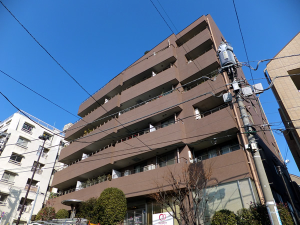 グランディ代官山の外観