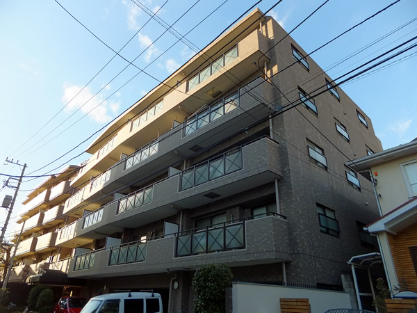 レジェンド中野ガーデンの外観