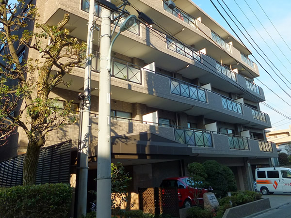 レジェンド中野ガーデンの外観