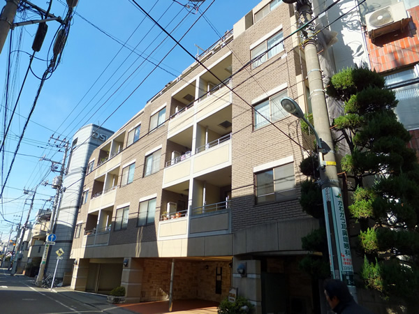 セーナ中野の外観