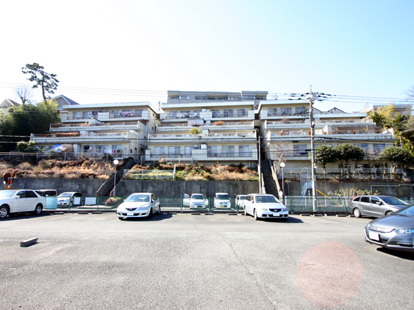 グリーンハイツ百合ヶ丘の外観