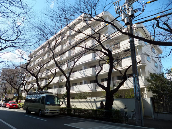 パシフィックニュー中野の外観