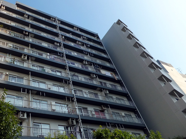 ライオンズマンション目黒青葉台タウンハウスの外観