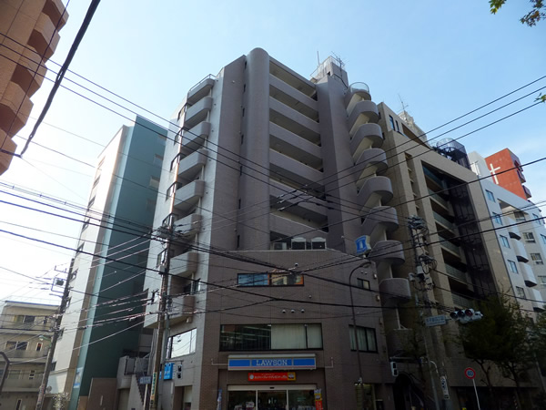 アベニュー世田谷の外観