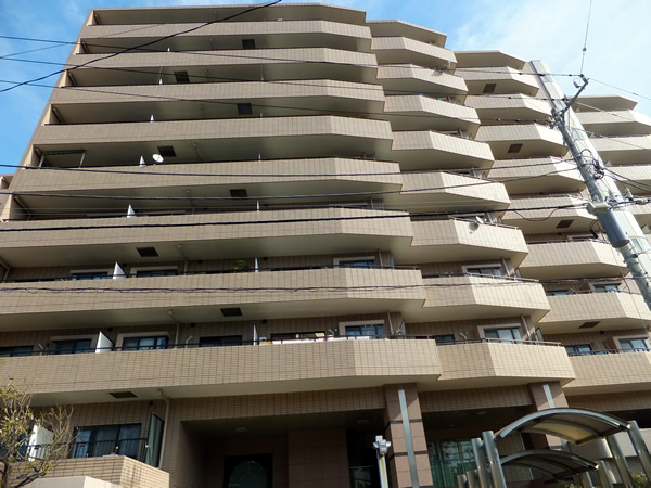 ライオンズプラザ藤沢の外観