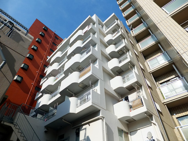 メゾンレスポワールの外観