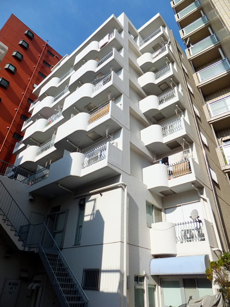 メゾンレスポワールの外観