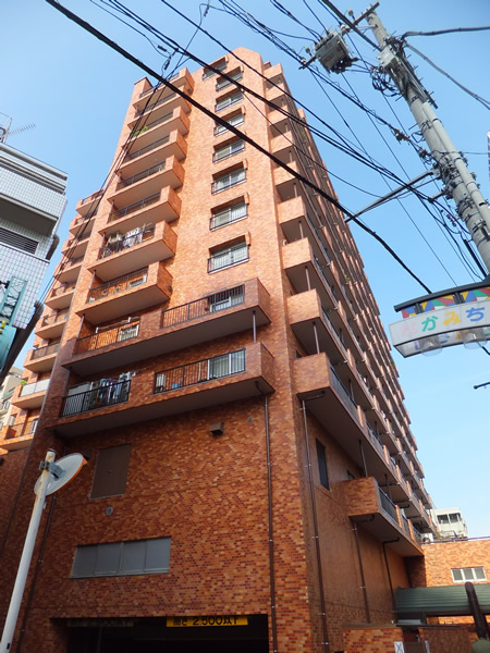 シャンボール三軒茶屋の外観