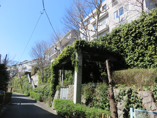 ベルレーヴ生田の外観