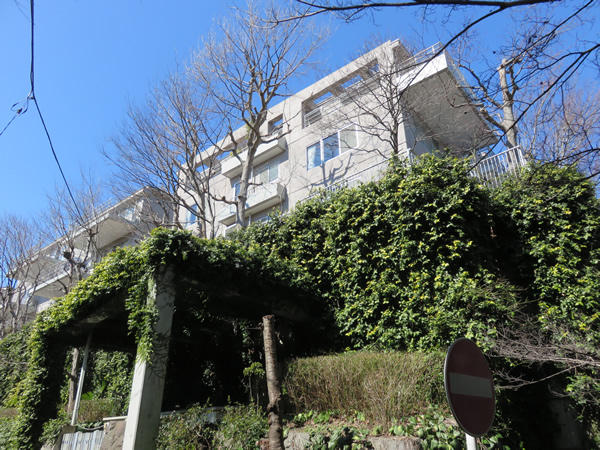 ベルレーヴ生田の外観