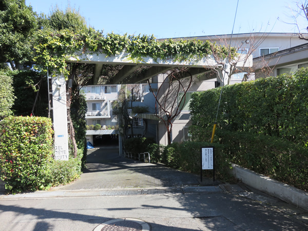 ベルレーヴ生田の外観